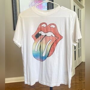 Rainbow tongue Rolling Stones T-shirt.